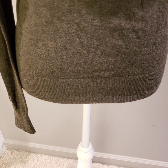 MODA INTERNATIONAL Olive Green Sequin Sparkly Cardigan - Picture 5 of 5